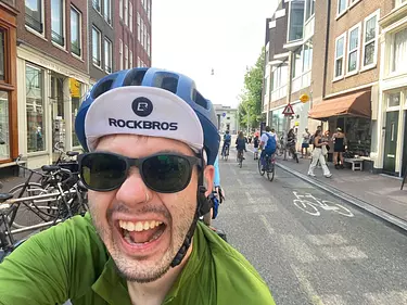 selfie in amsterdam