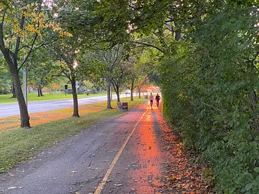 path along the Ottawa Canal